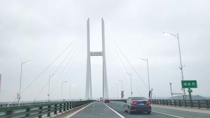 荆岳大桥