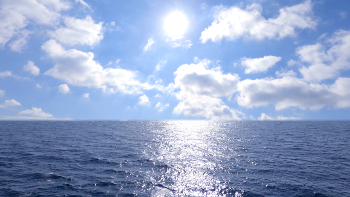 【4K】大海阳光蓝天白云延时海面海平面