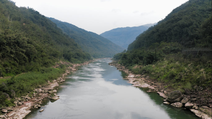 【4K】山区河谷