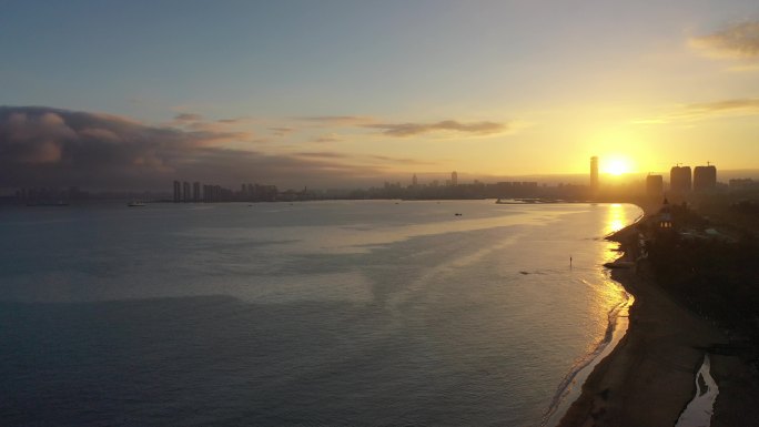 海口假日海滩朝霞城市日出