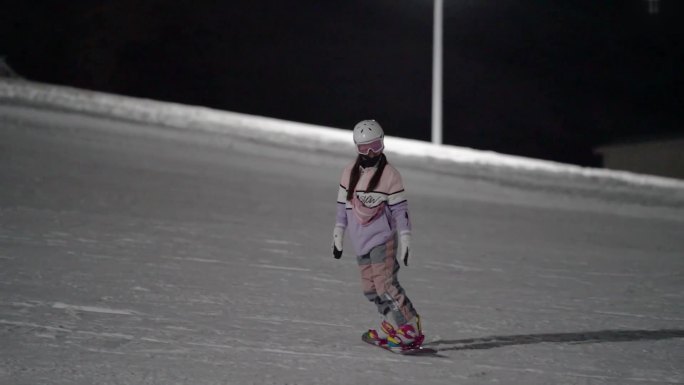滑雪运动夜场高清剪辑成片