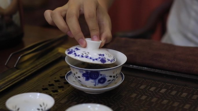 沏茶红茶