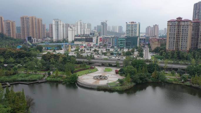 自贡南湖公园丹桂大街华商国际城航拍短视频