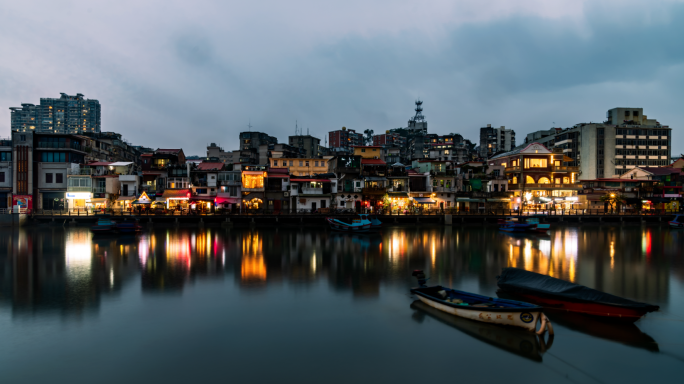 厦门沙坡尾渔村夜景