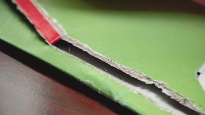 【4K60帧】拆文件快递（2个角度）