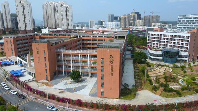 航拍学校10