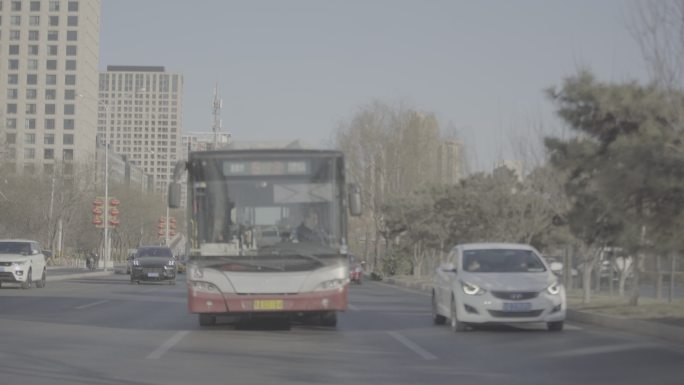 4k街道高架桥跟拍北京东二环