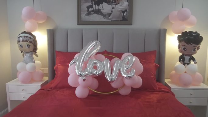 婚房love气球布置