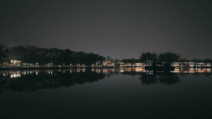 北京后海什刹海夜景荷花市场