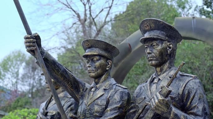 八一建军雕塑战士雕塑军人雕塑爱国教育
