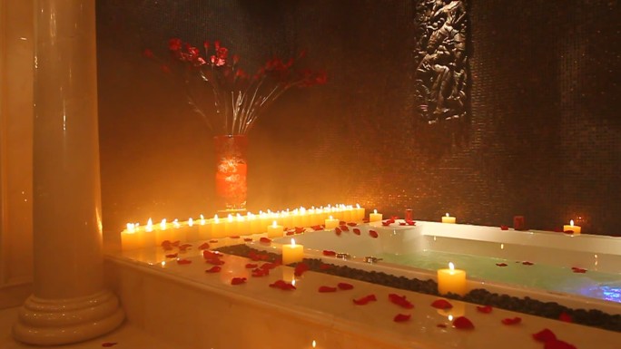 MVI_0014浴缸浴室浪漫烛火