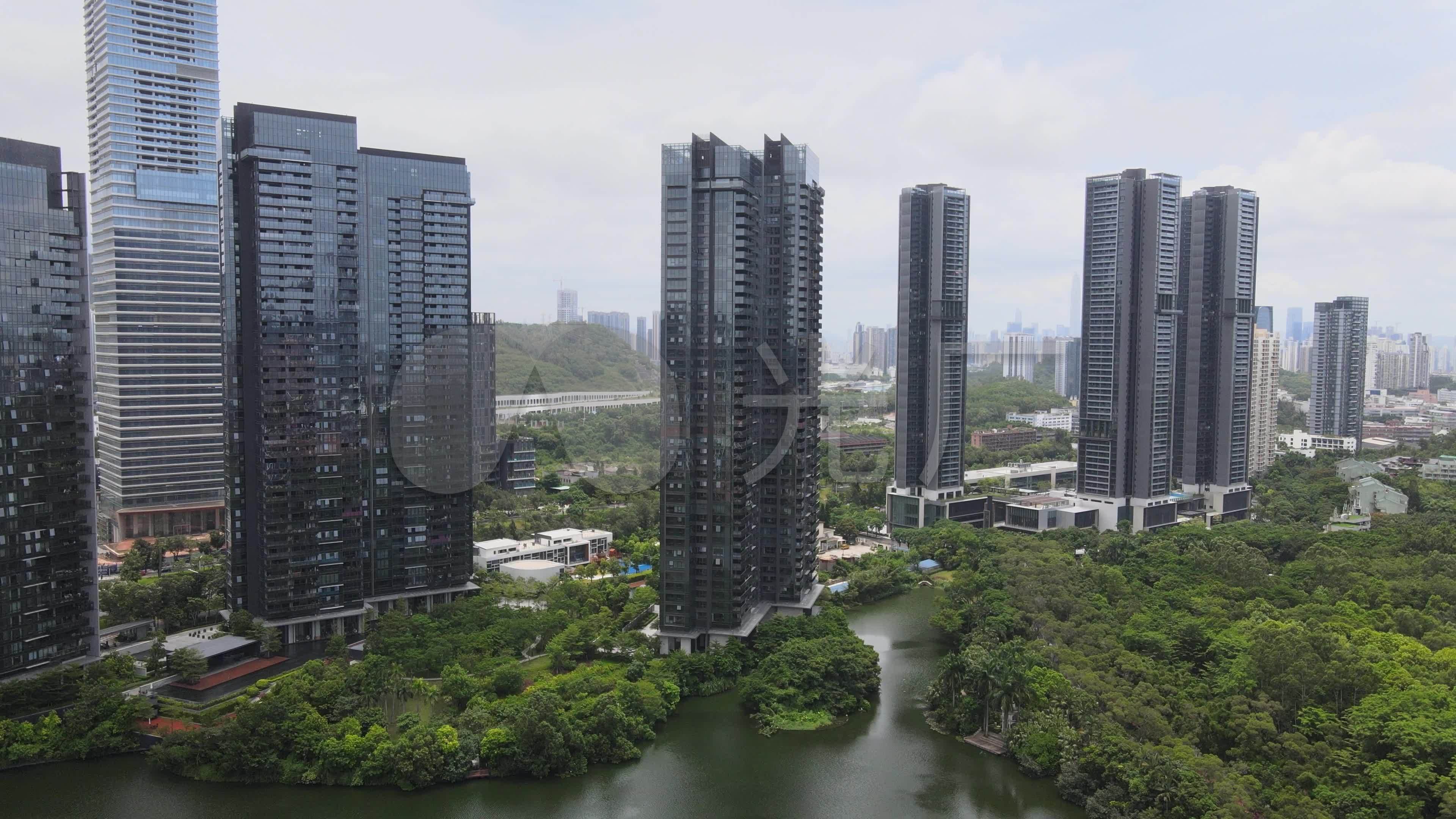 航拍深圳天鹅湖花园楼盘物业高端地产