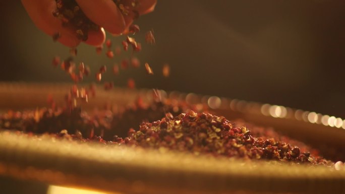 花椒筛选花椒手工制作红花椒美食调料调