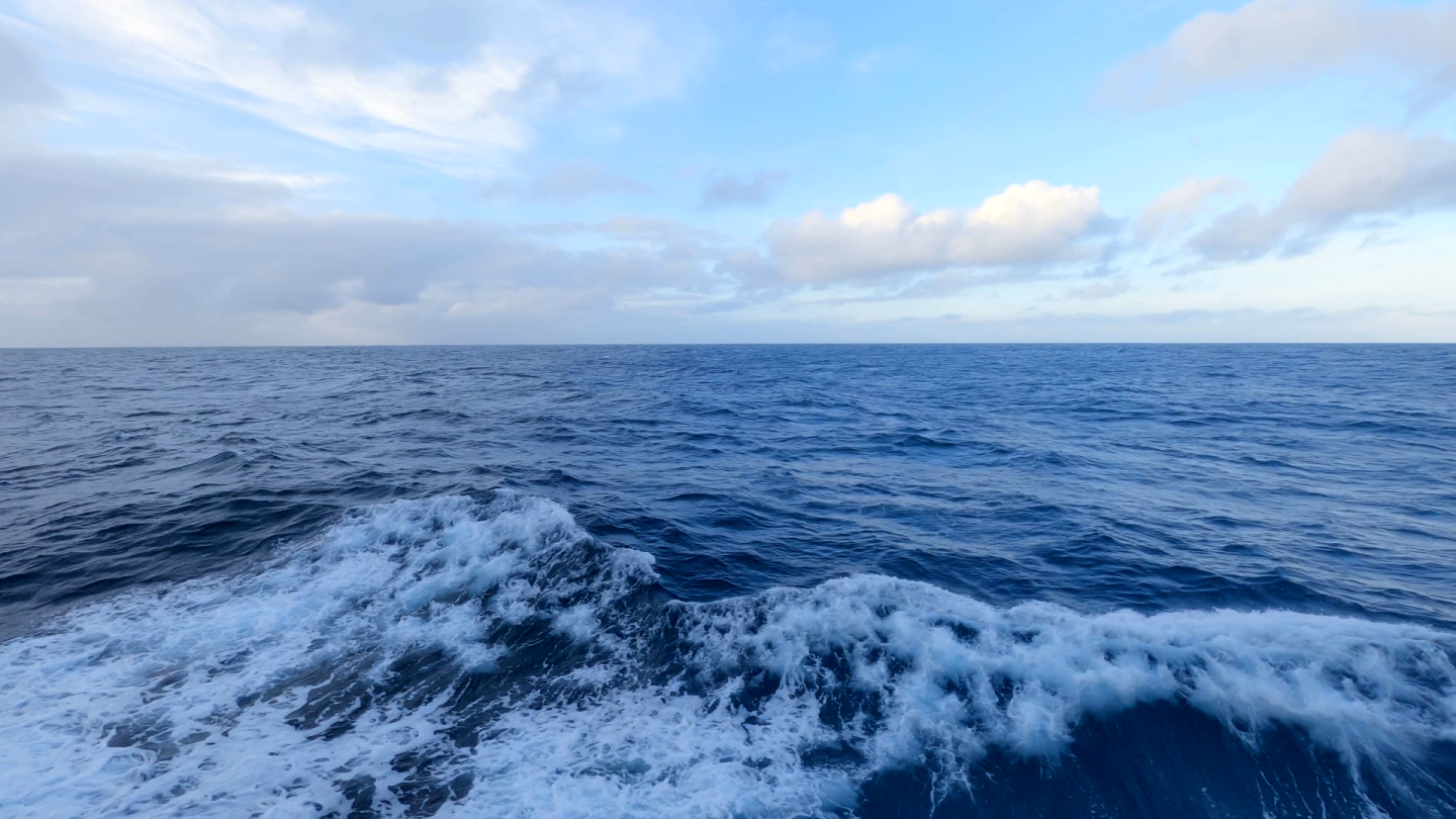 【4K】大海海浪蓝天白云