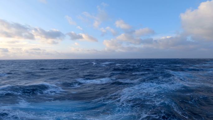 【4K】大海海浪蓝天白云