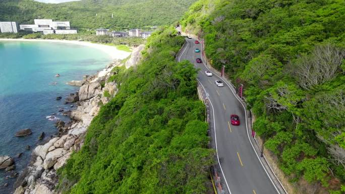 高清航拍太阳湾公路航拍跑车