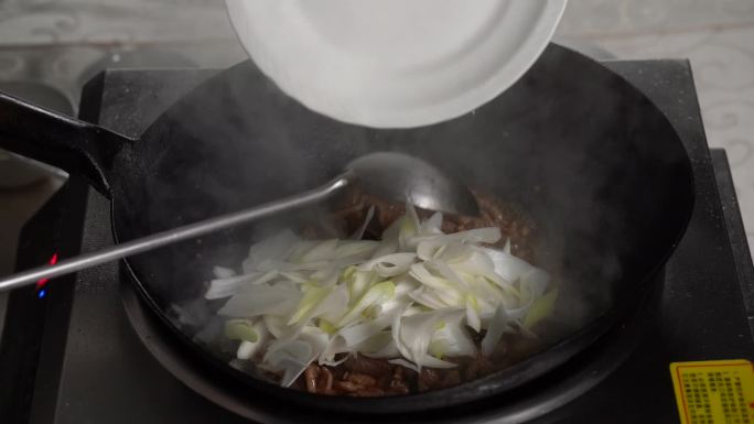 北京南来顺饭庄炮糊美食制作