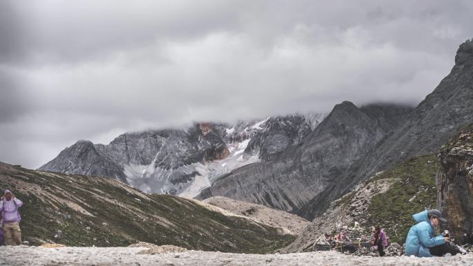 四川稻城亚丁，雪山，牛奶海，云海延时