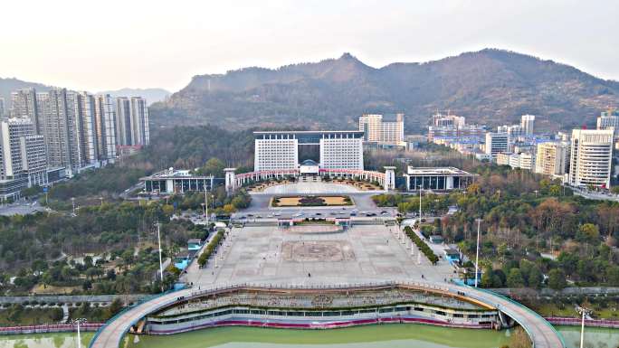 航拍湘西吉首人民广场市政大楼