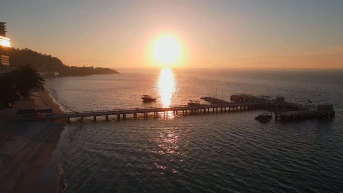 【风景高帧率】夕阳下海边的码头