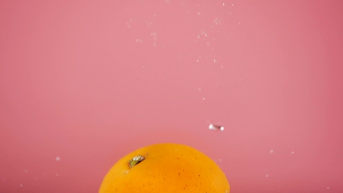 橙子水果入水慢动作产品