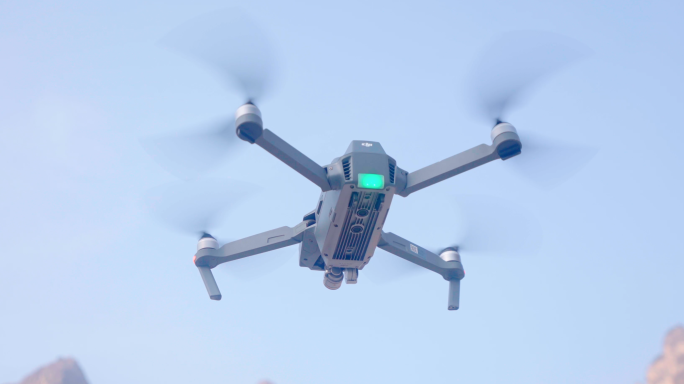 4K大疆无人机飞行-科技智能飞行器大疆御