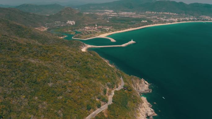 海南三亚太阳湾最美公路海边公路海棠湾