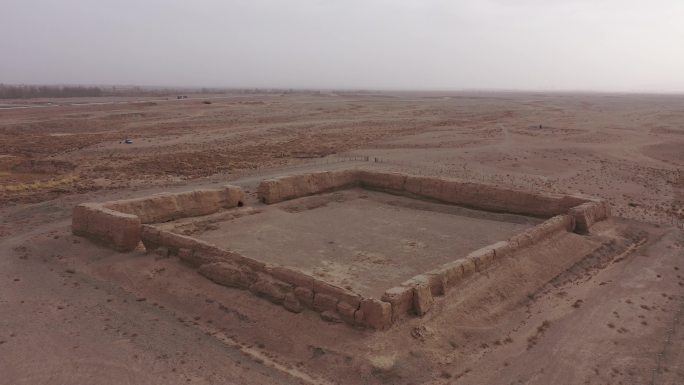 大漠明代古城遗址