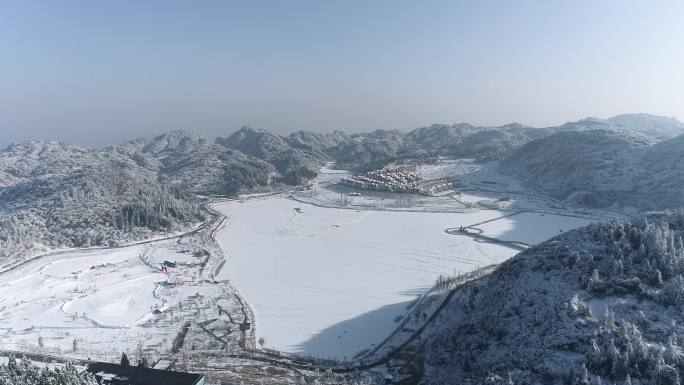 南天湖全景雪景