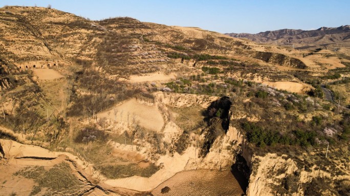 【原创】山西农村黄土高原土丘山坡航拍