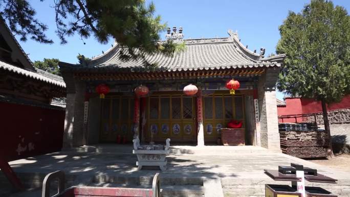 繁峙国家级文物寺庙北魏、金代墙壁彩绘