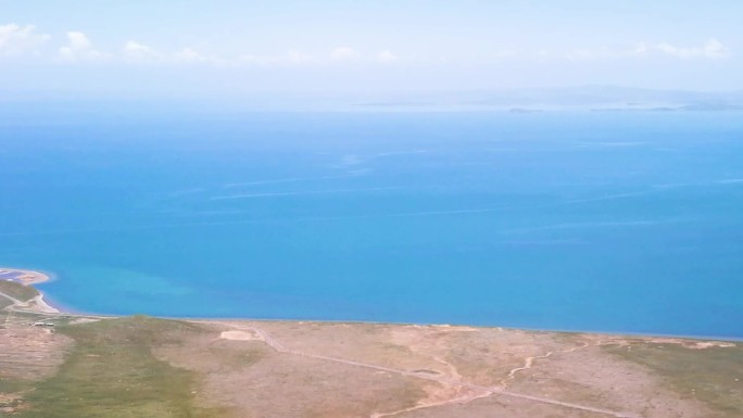 青海黄河源头鄂陵湖与牛头碑