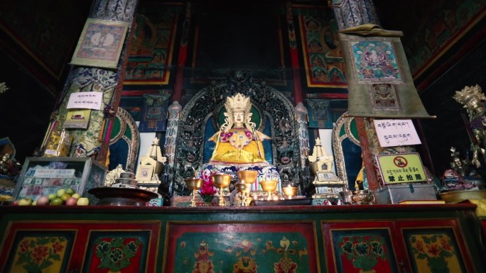 藏传佛教贵德珍珠寺