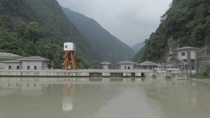 高峡出平湖电站大坝蓄水环保能源