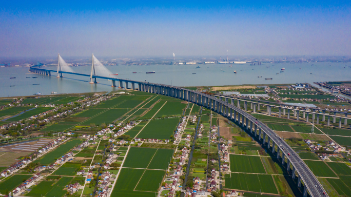 大气震撼沪苏通长江大桥4K航拍素材