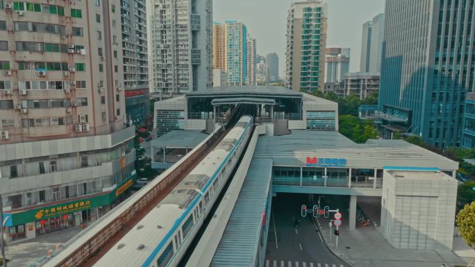 武汉地铁，三阳路轻轨站，武汉轻轨