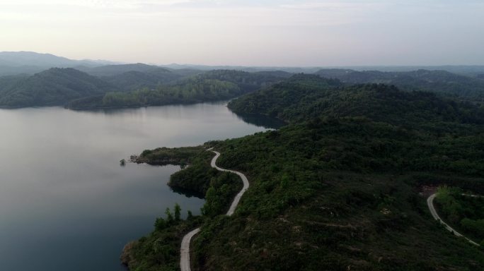 航拍襄阳南漳小南河水库