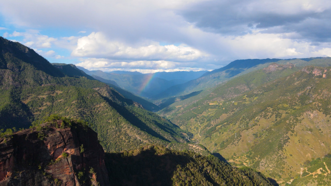 4k丽江老君山大山彩虹风景航拍