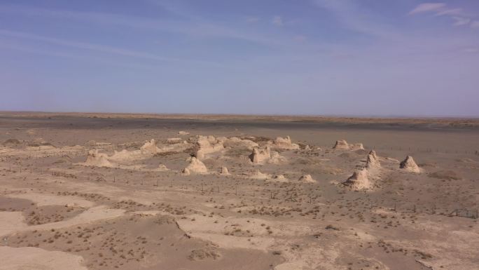 大漠古城遗迹