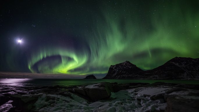 北极光延时摄影挪威空间和天文学地磁暴