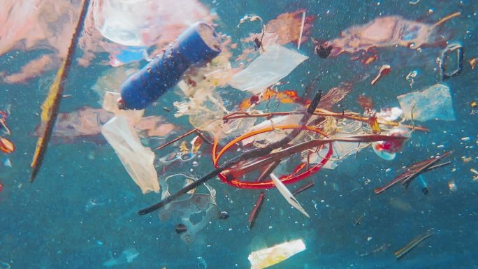 海洋中塑料水面垃圾漂浮环境破坏污染