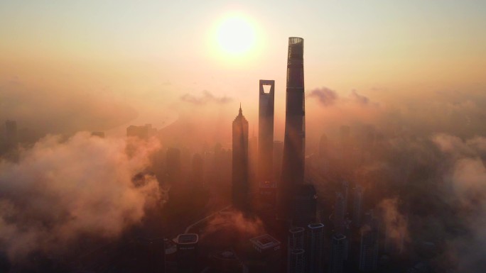 上海外滩日出平流雾航拍4k