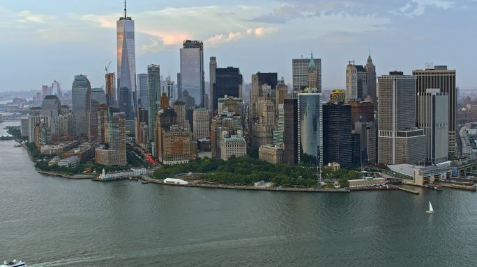 航拍曼哈顿纽约州城市天际线鸟瞰图