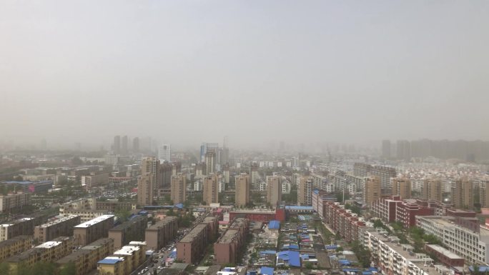 城市沙尘暴来袭 环境污染