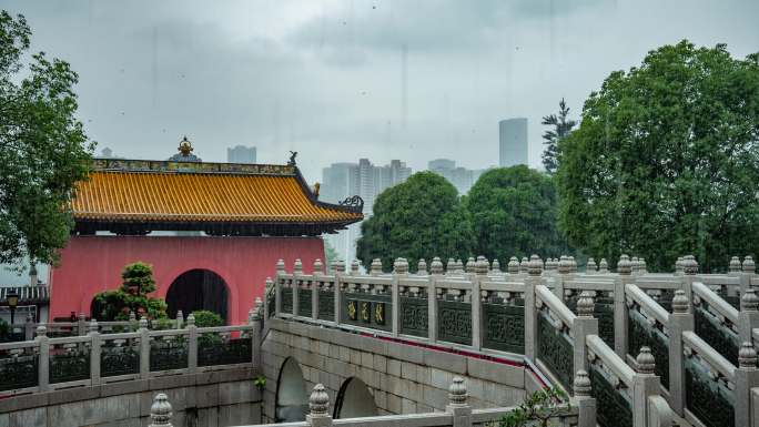 南宁孔庙中式古代建筑状元桥雨景