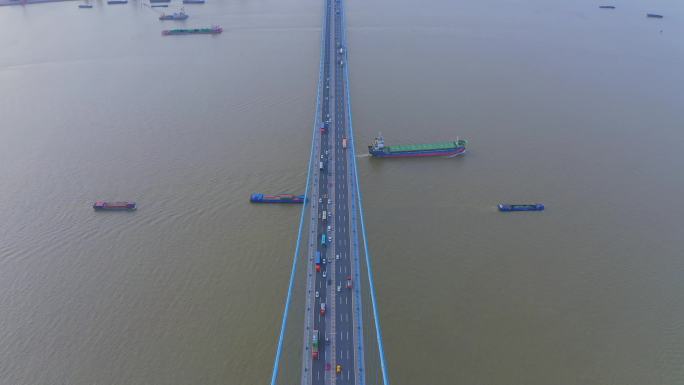 江阴长江大桥长江航船4K航拍加延时摄影