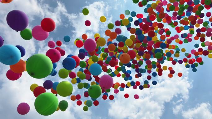 气球飞向天空颜色氦气球多色