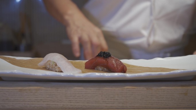 日式日料日本料理日餐馆厨师制作鱼生寿司8