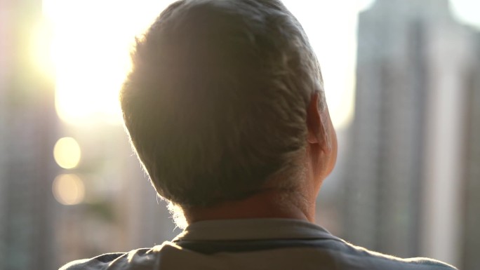空巢老人宣传片视频素材空镜夕阳背影老年人