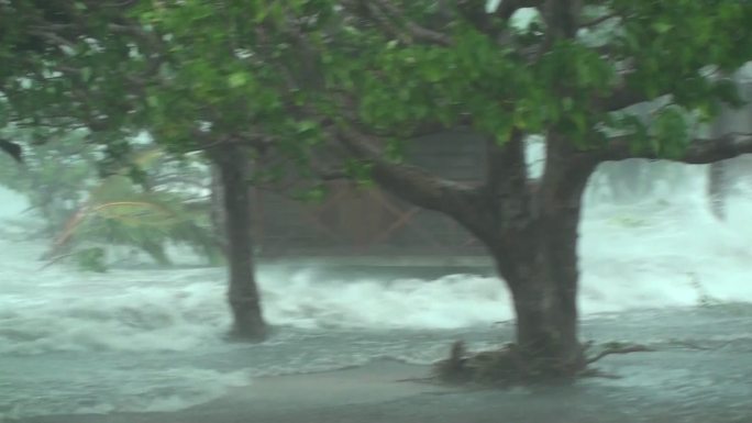 风暴潮特写发大水汛期洪水涨水洪灾抗洪抢险